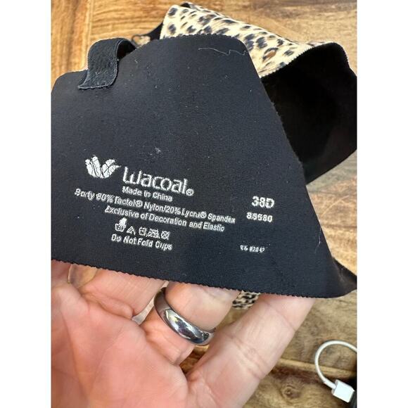 Wacoal Women's Tan Black Animal Print Underwire Padded T-Shirt Bra Size 38D - Picture 4 of 6